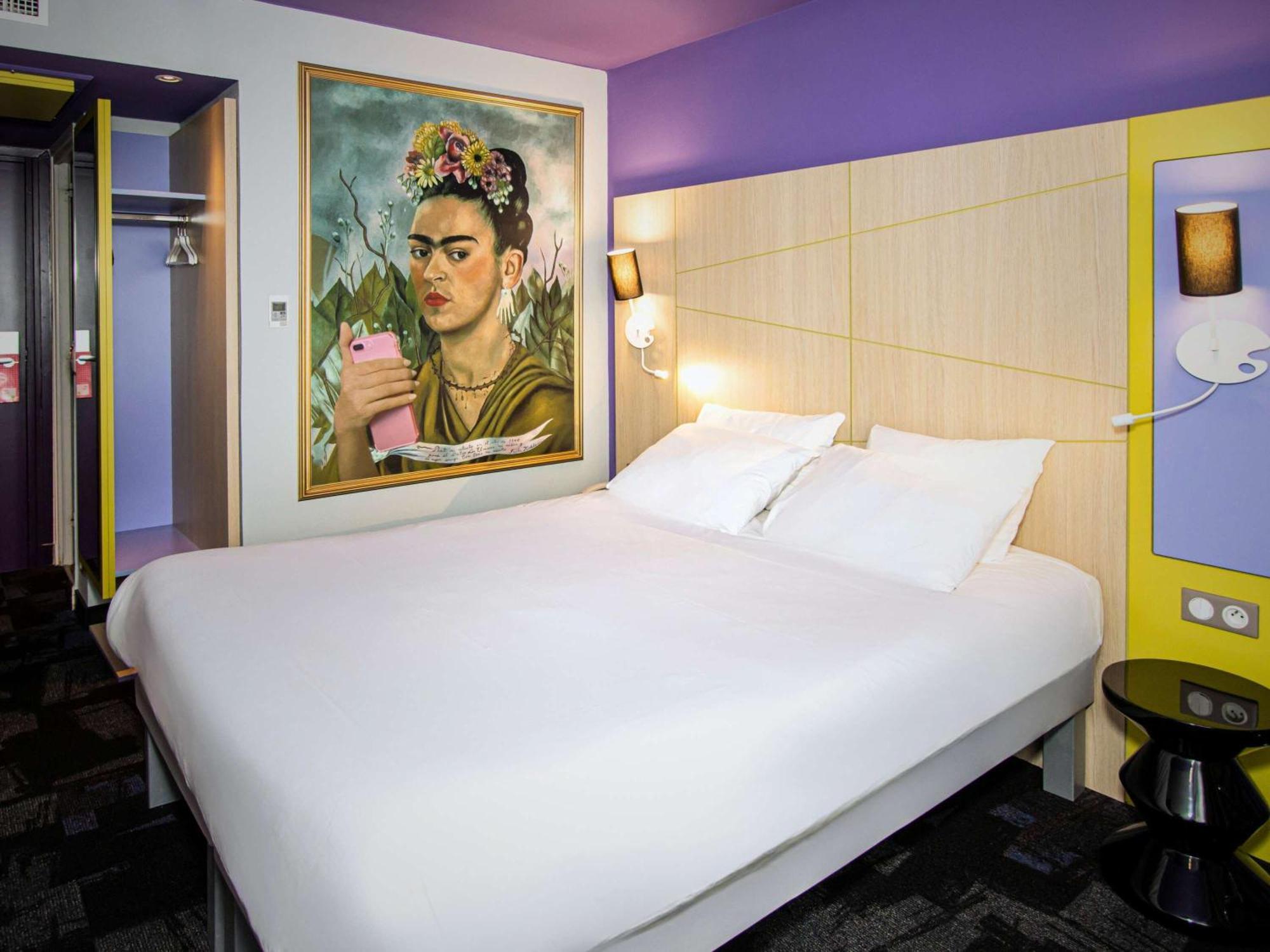 Ibis Styles Honfleur Centre Historique Exterior foto