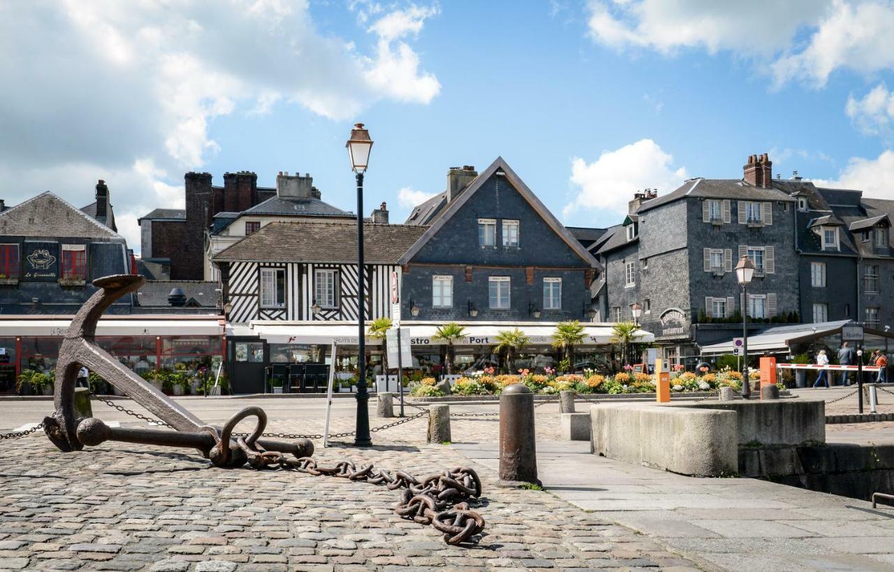 Ibis Styles Honfleur Centre Historique Hotel Exterior foto